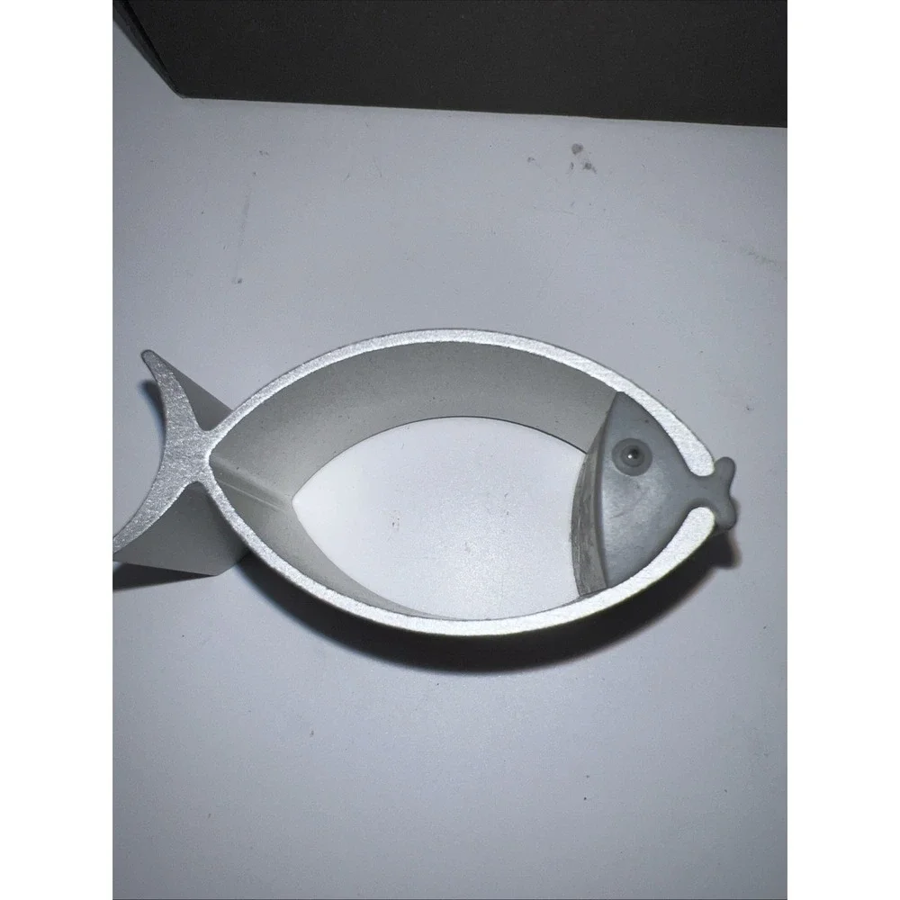 Aluminum With Rubber Face Fish Napkin Rings‎ Set of 4 Taiwan - Beautiful!